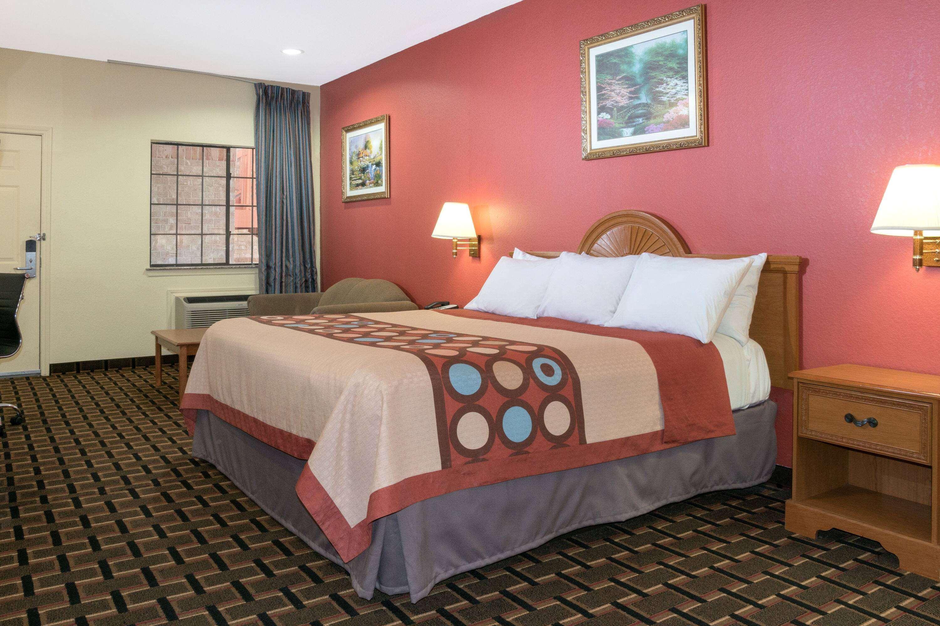 Super 8 By Wyndham Stafford Sugarland Area Hotel Ngoại thất bức ảnh