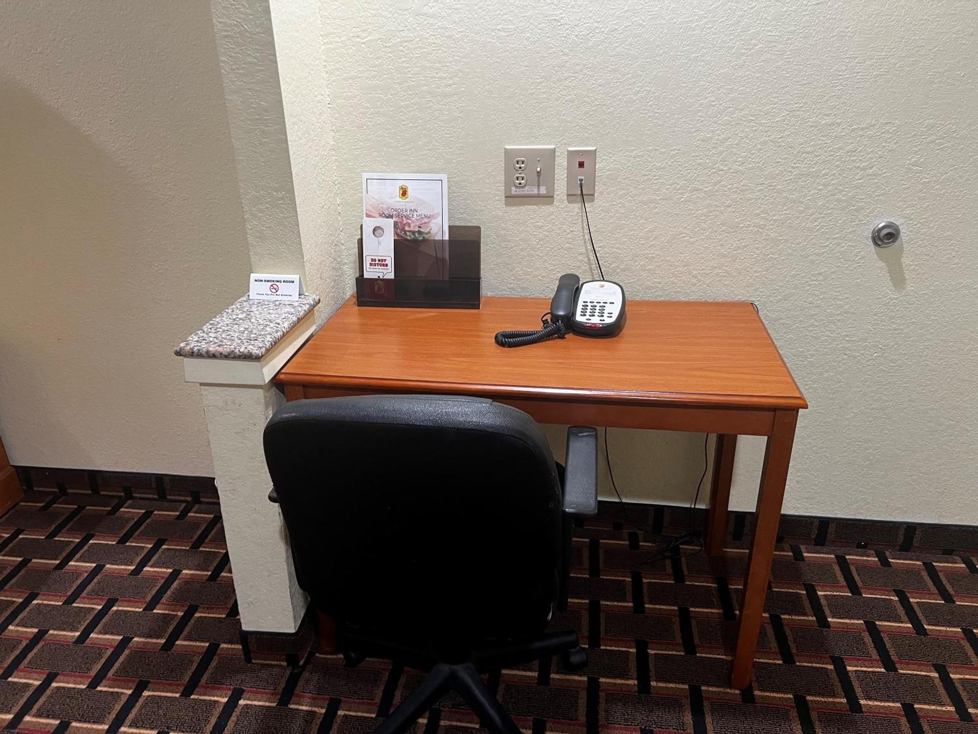 Super 8 By Wyndham Stafford Sugarland Area Hotel Ngoại thất bức ảnh
