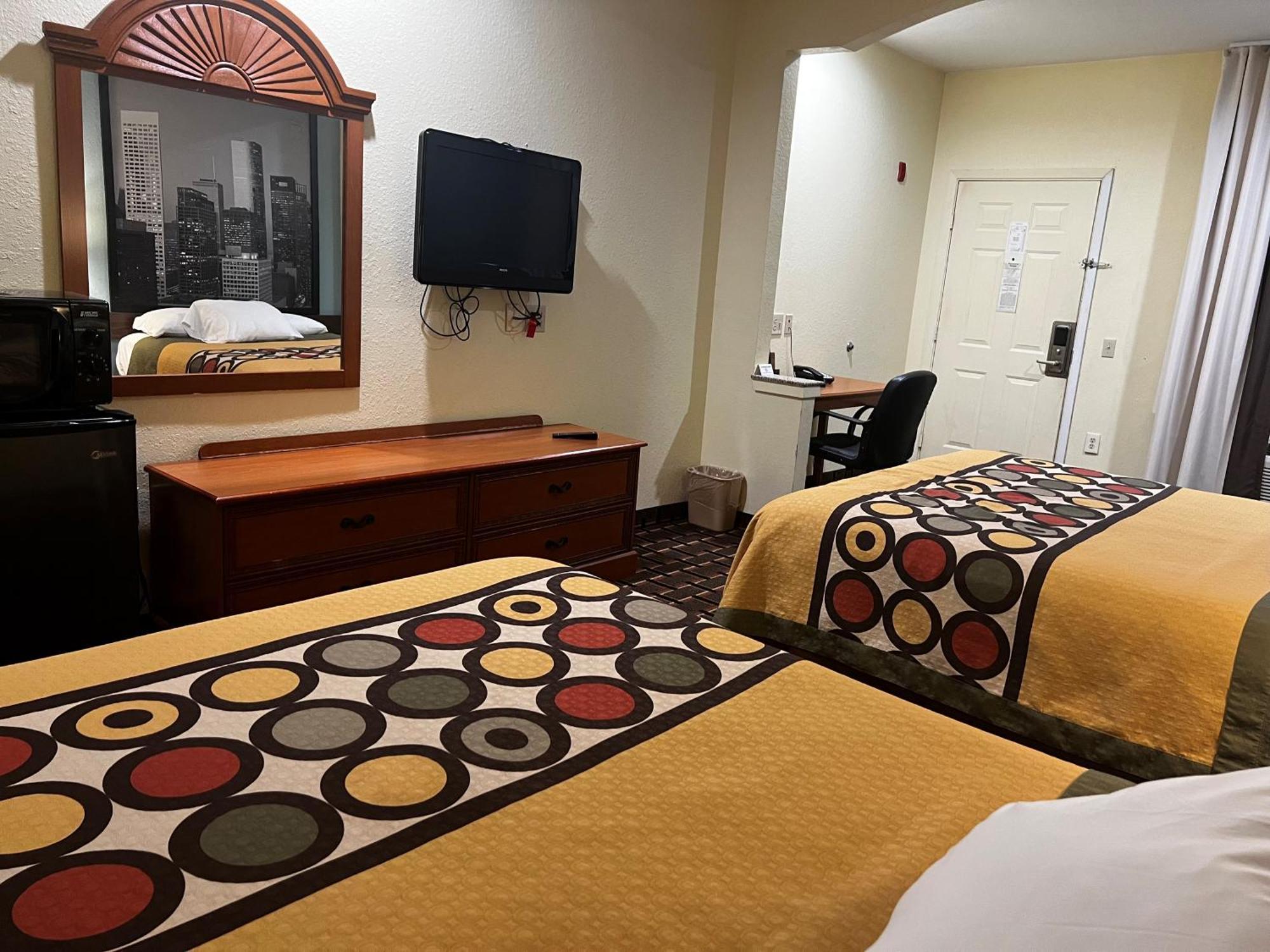 Super 8 By Wyndham Stafford Sugarland Area Hotel Ngoại thất bức ảnh